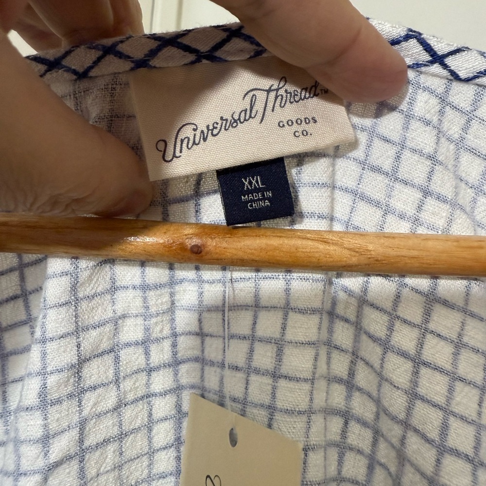 Universal Thread Women’s Blue Gingham Flutter Sleeveless Blouse . Size XXL - Picture 9 of 14